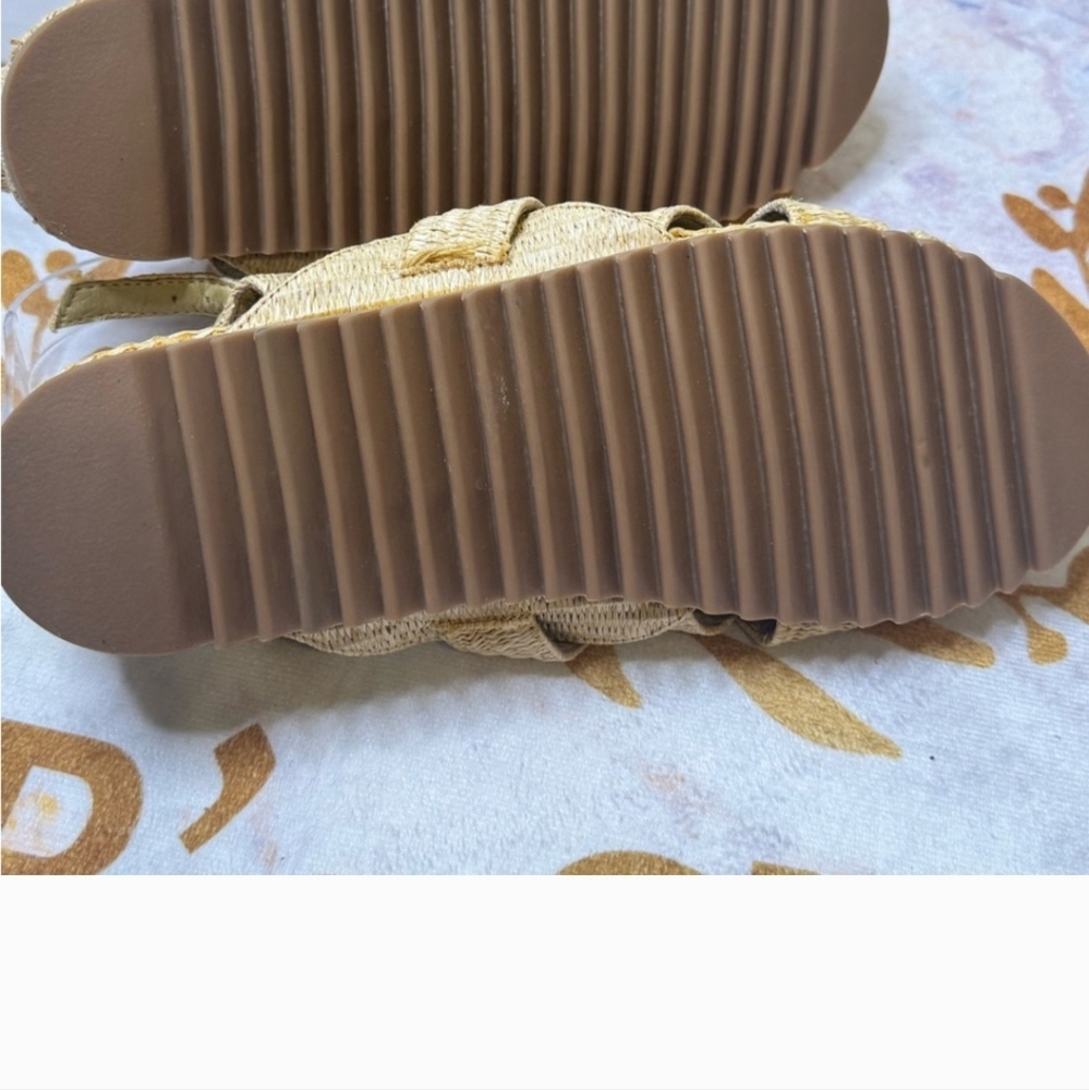 Farm Rio Synthetic Raffia Zigzag Sandals - Picture 4 of 11
